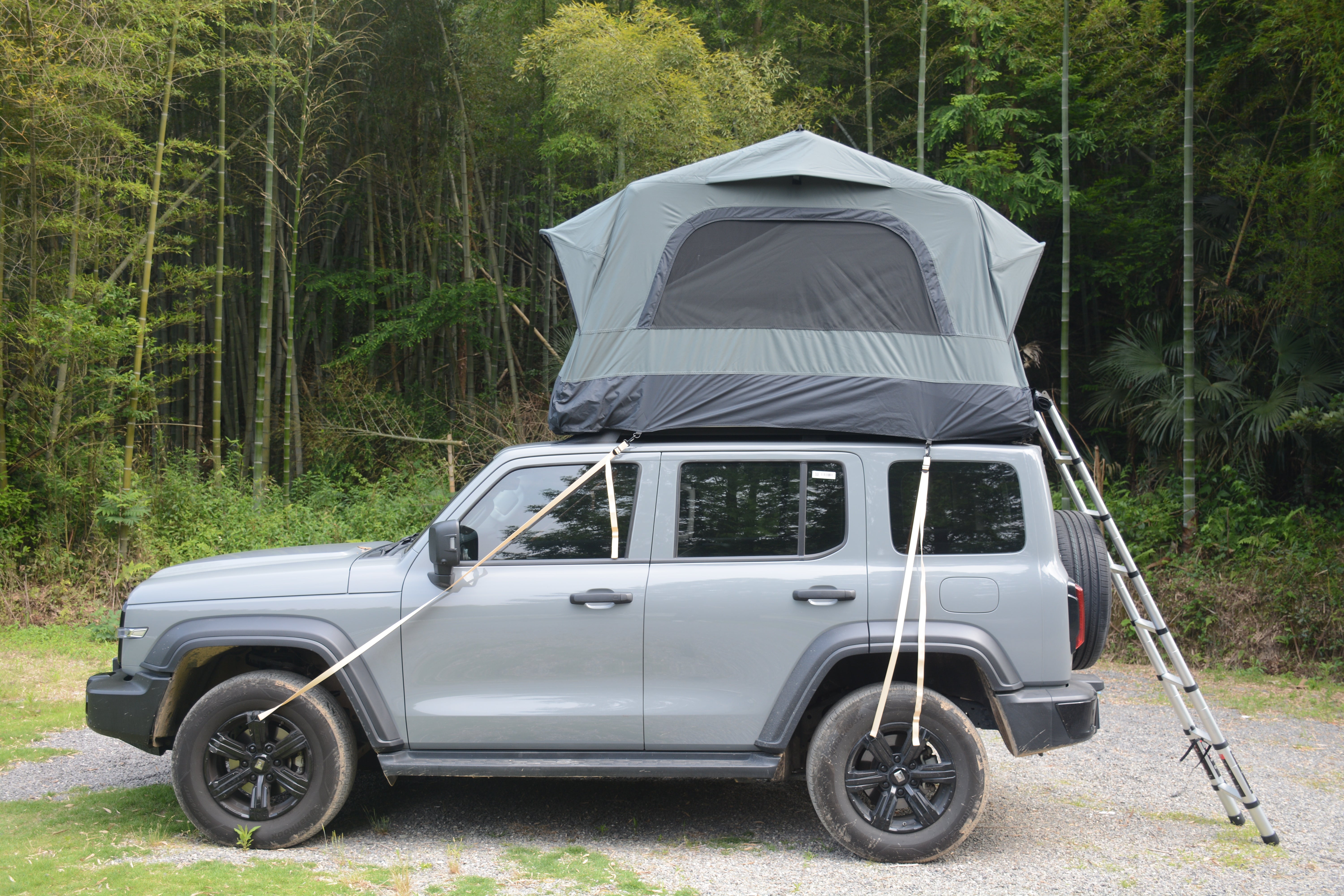 Truck Roof Tent, Car SUV Roof Tent Inflatable,Roof Top Tent Camping For 2 Person,Easy To Set Up